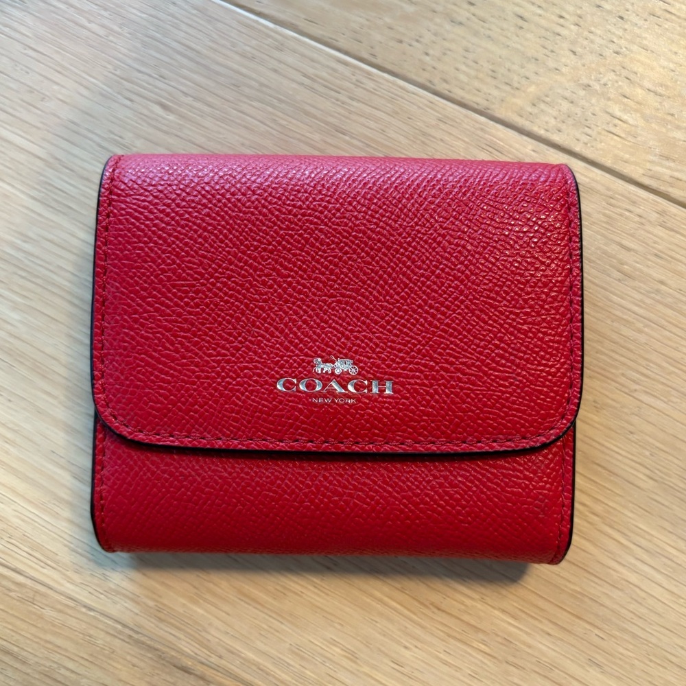COPY - NWOT COACH wallet